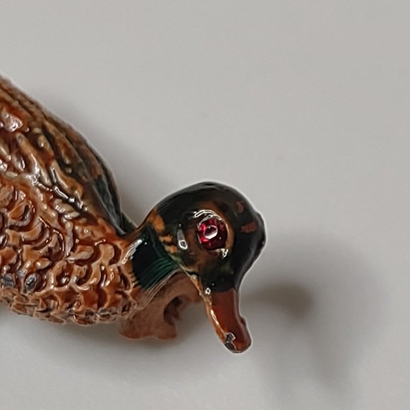 Vintage Gerry's Tiny Little Metal Cute Duck Pin - Picture 3 of 8